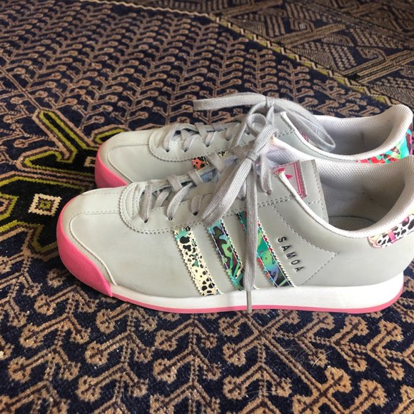 Somoa ADIDAS 5.5 like new. (fit like 6/6.5) - Picture 4 of 5